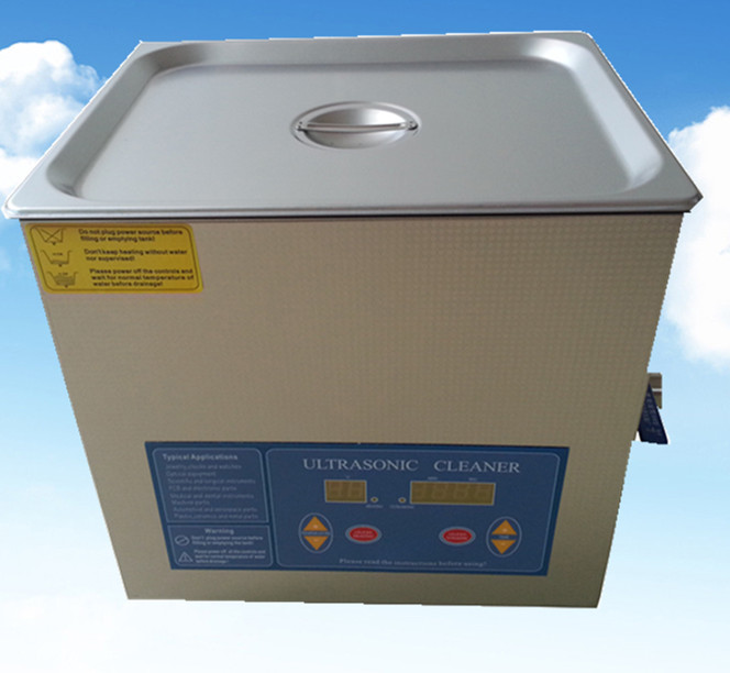 С�͔��@������ϴ�C200W���挍���Ĕz�D