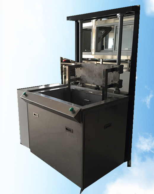 �β�ģ������ʽ������ϴ�C����