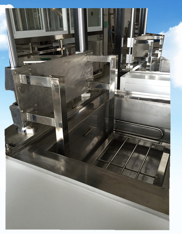 �β�ģ������ʽ������ϴ�C���P��м�