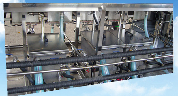 18���քӹ�W������ϴ�C��Һ��